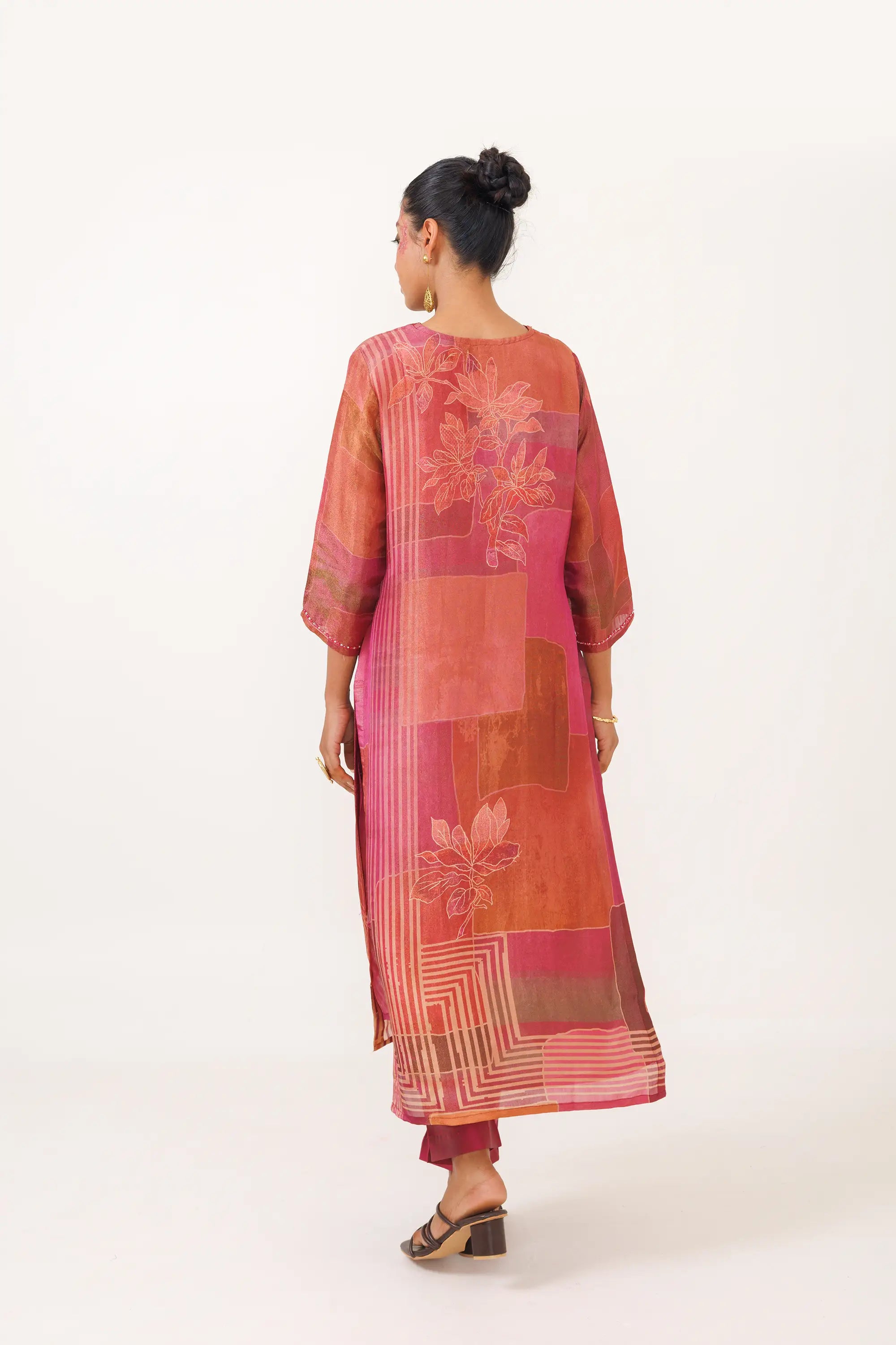 Dark Pink Soft Tissue Kurta Set with subtle print Design