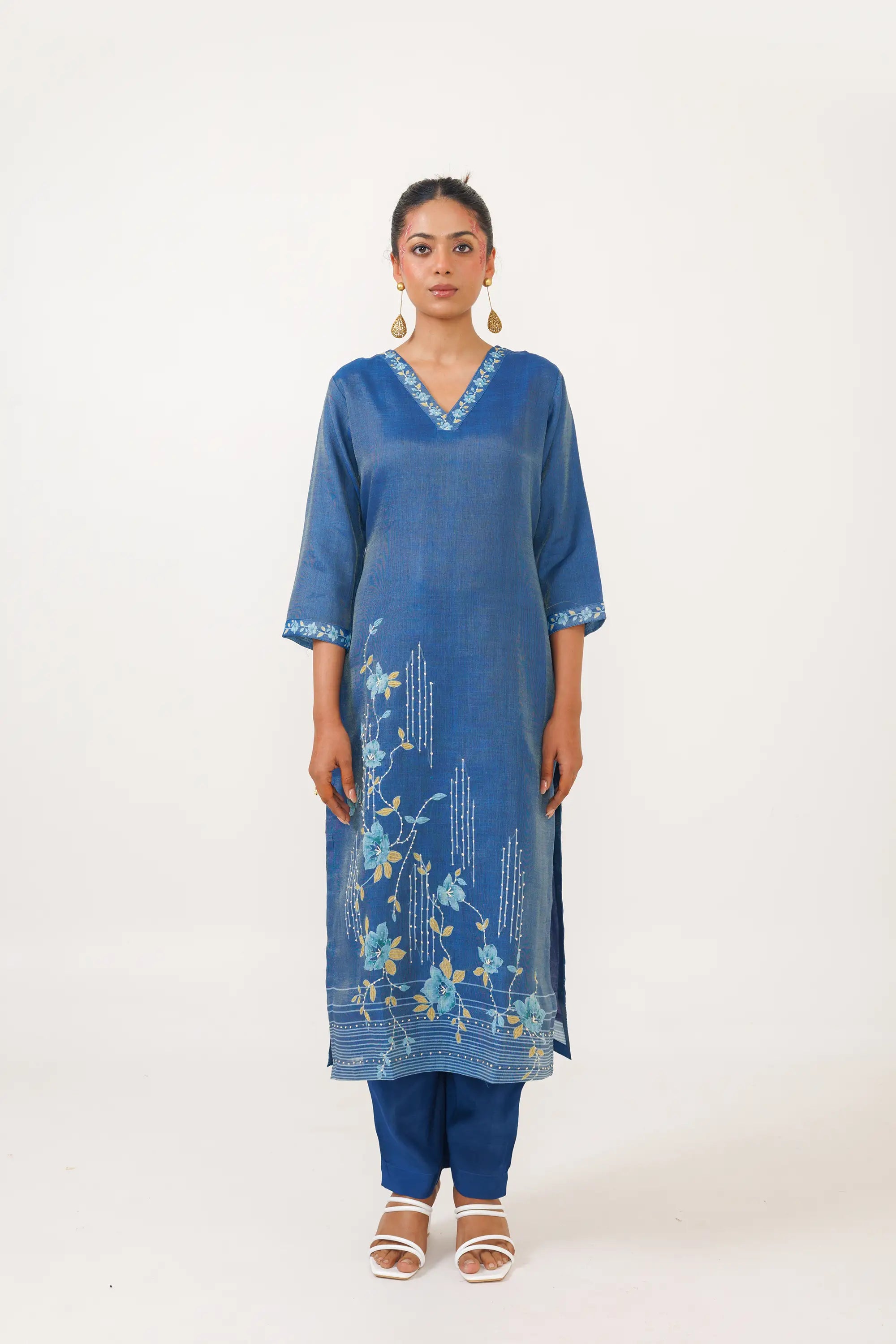 Blue Linen Tissue embroidered Kurta Set