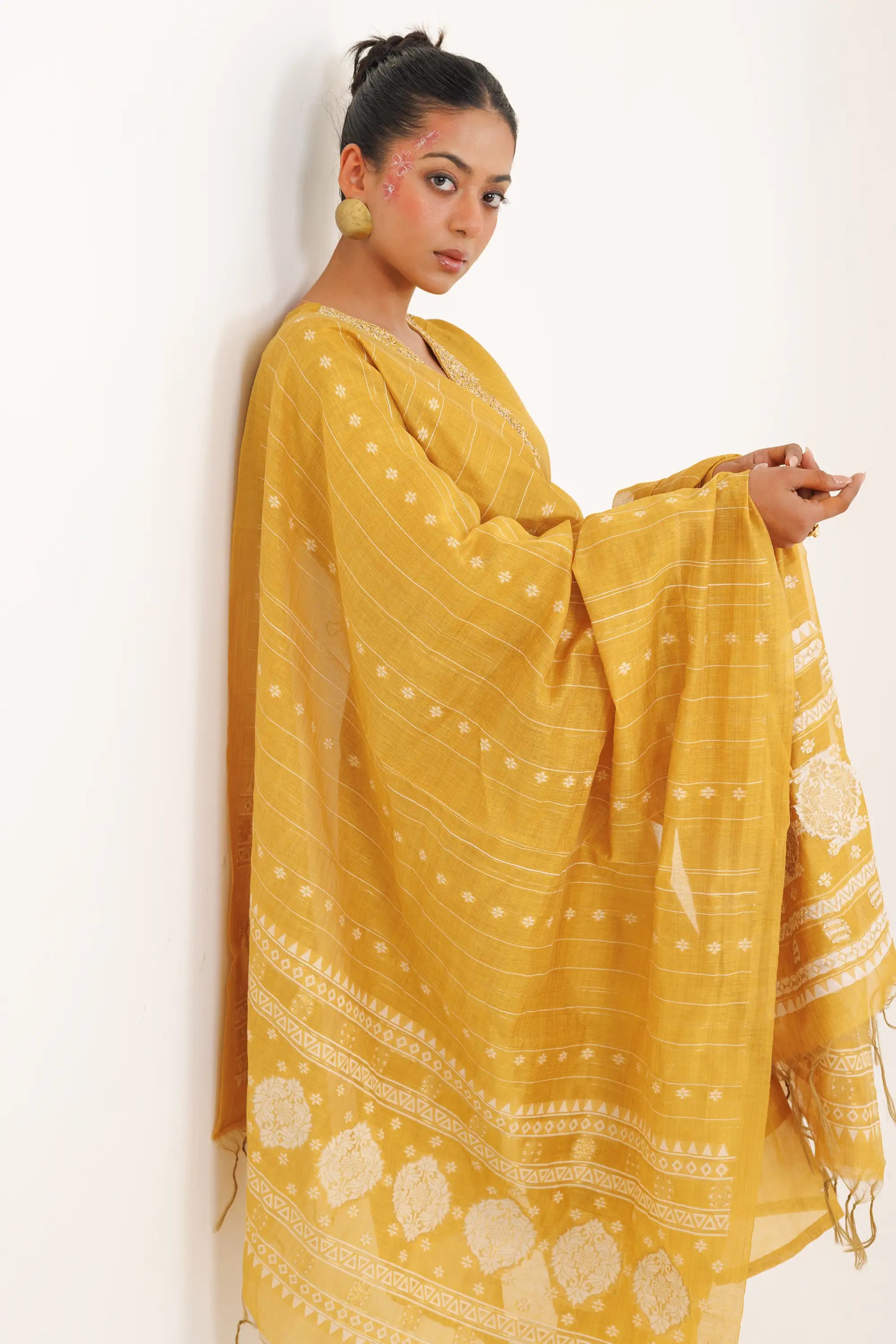 Yellow Silk Kurta Suit Set for Festive Occasions