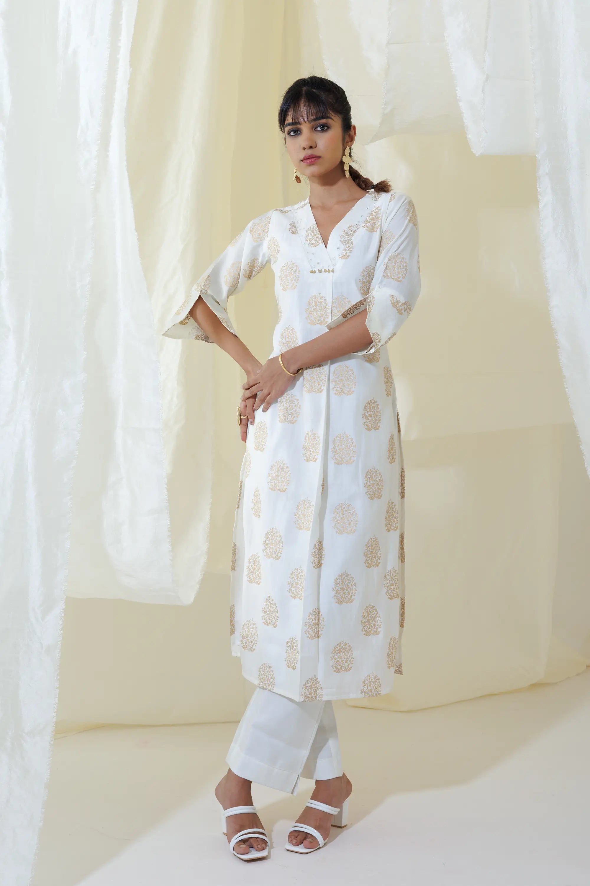 Off White Casual Kurta Set