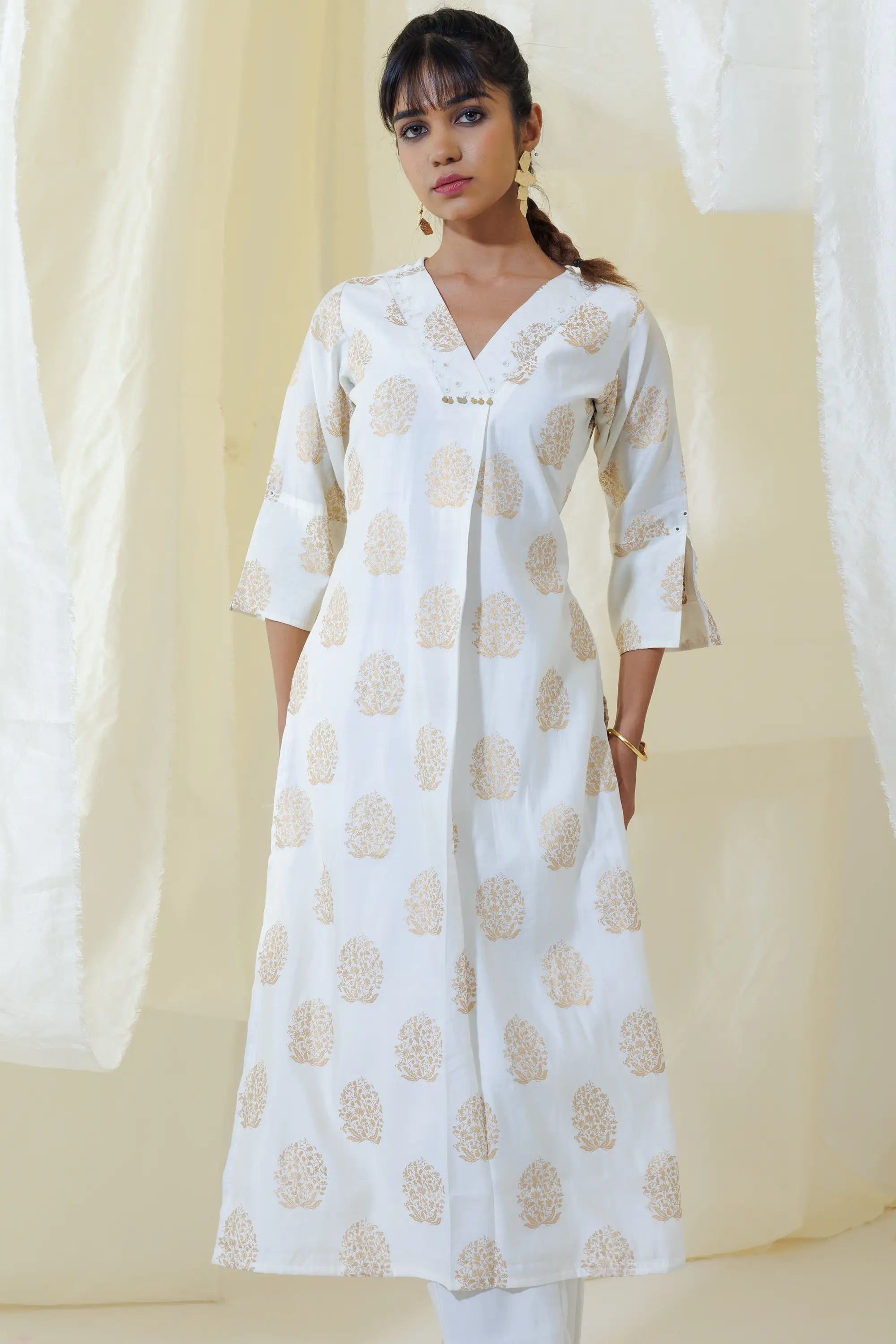 Off White Casual Kurta Set