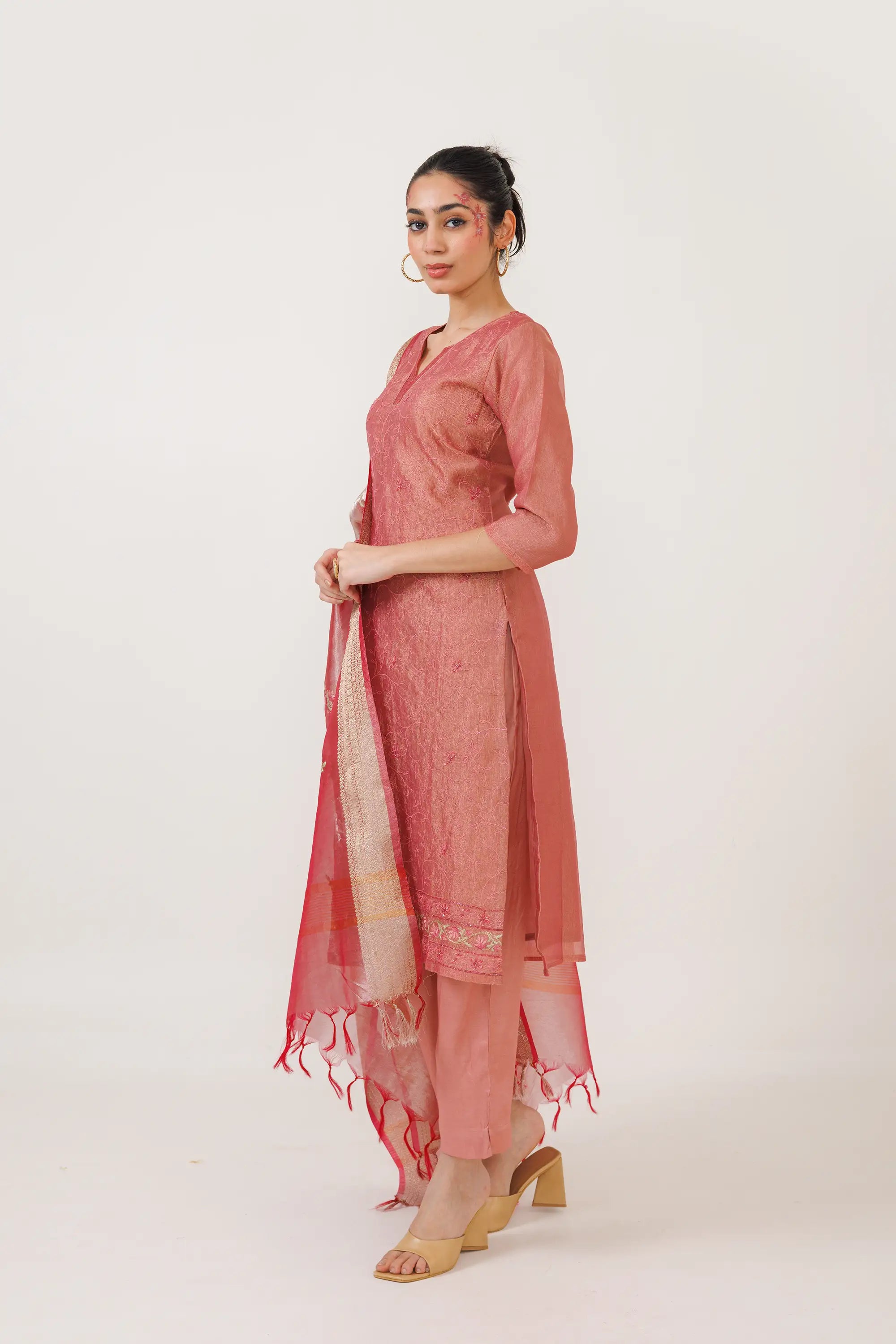 Rouge Pink Crush Tisse Kurta Suit Set