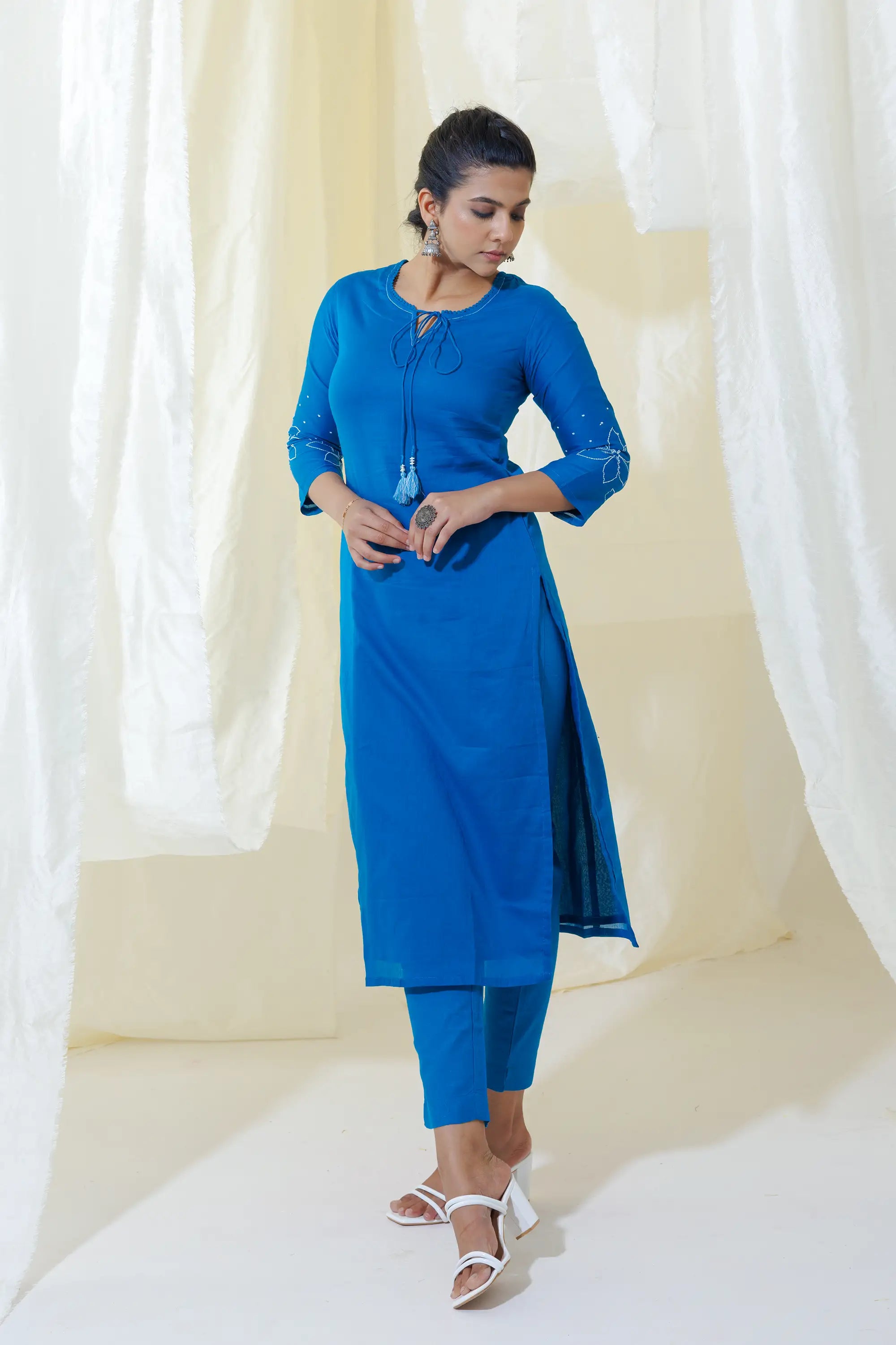 Blue Straight Fit Kurta