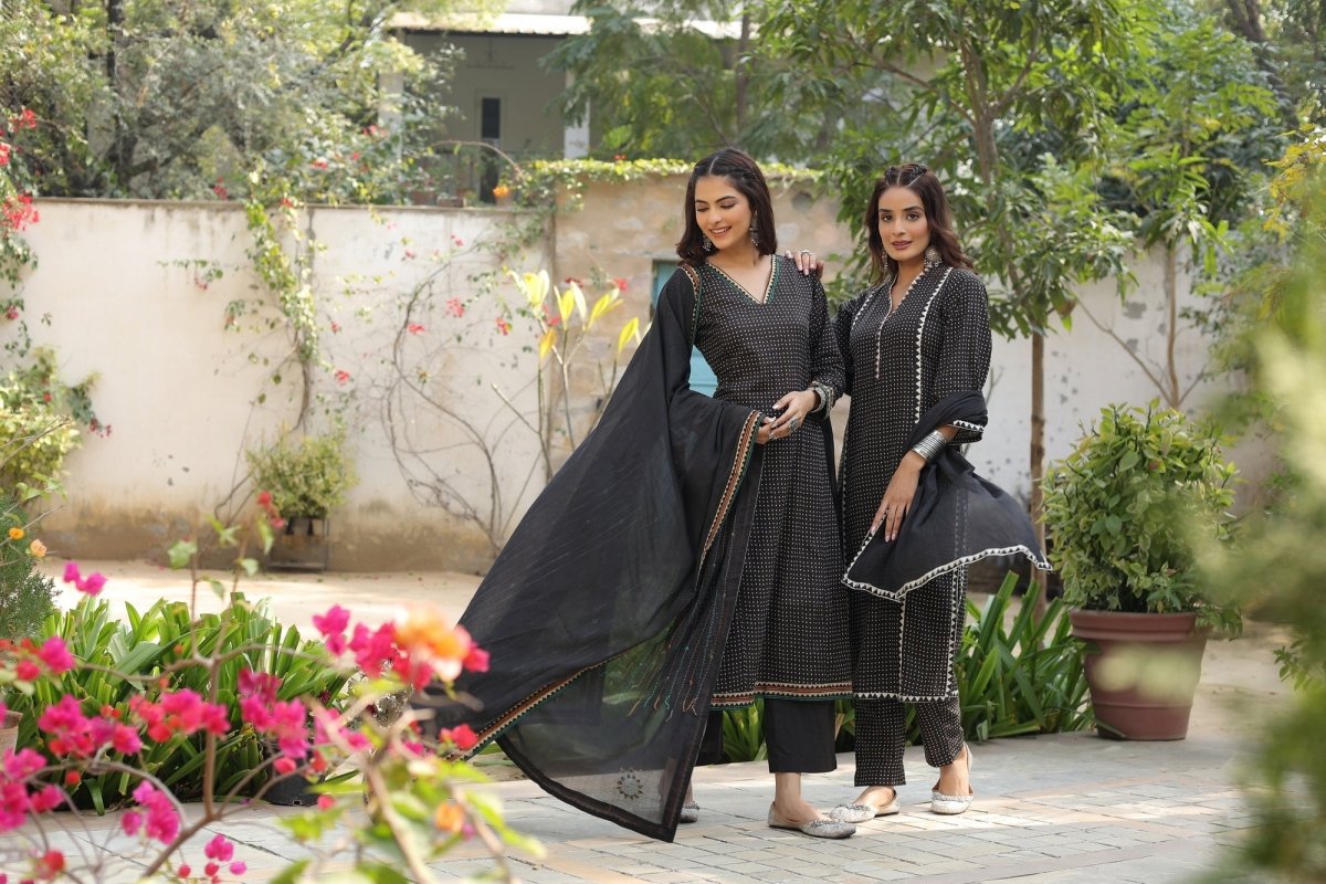 PAYAL Black Kurta Suit Set for Anyday - Payal